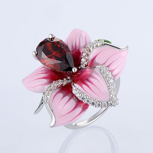 Women's Classic Glamorous Rose Fashion Ornament Rings