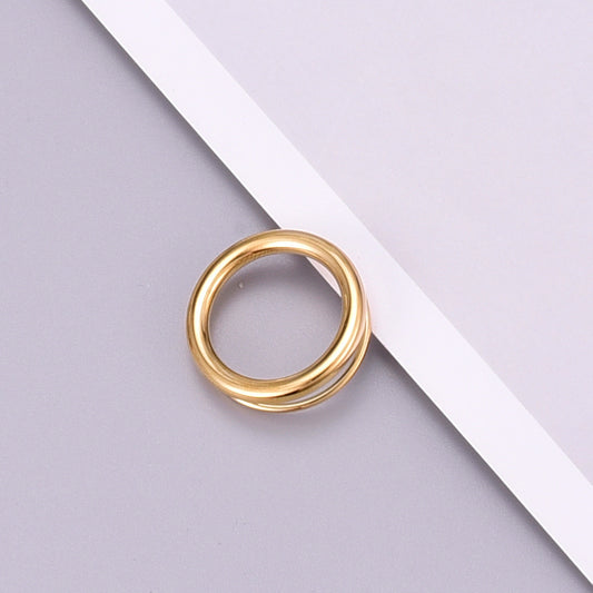 Women's Fashion Hollow Fake Titanium Steel Golden Rings