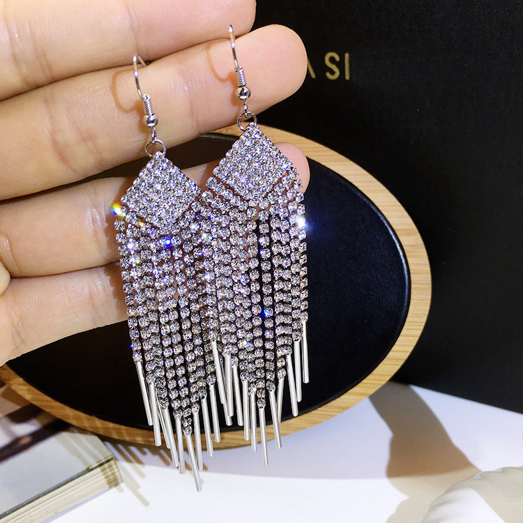 Women's Sier Pin Exaggerated Tassel Long Elegant Earrings