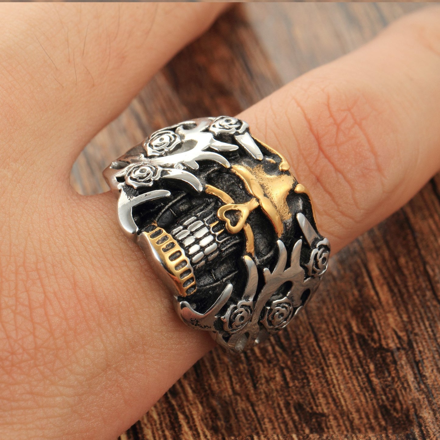 Stainless Steel Gold Skull Ghost Head Ring