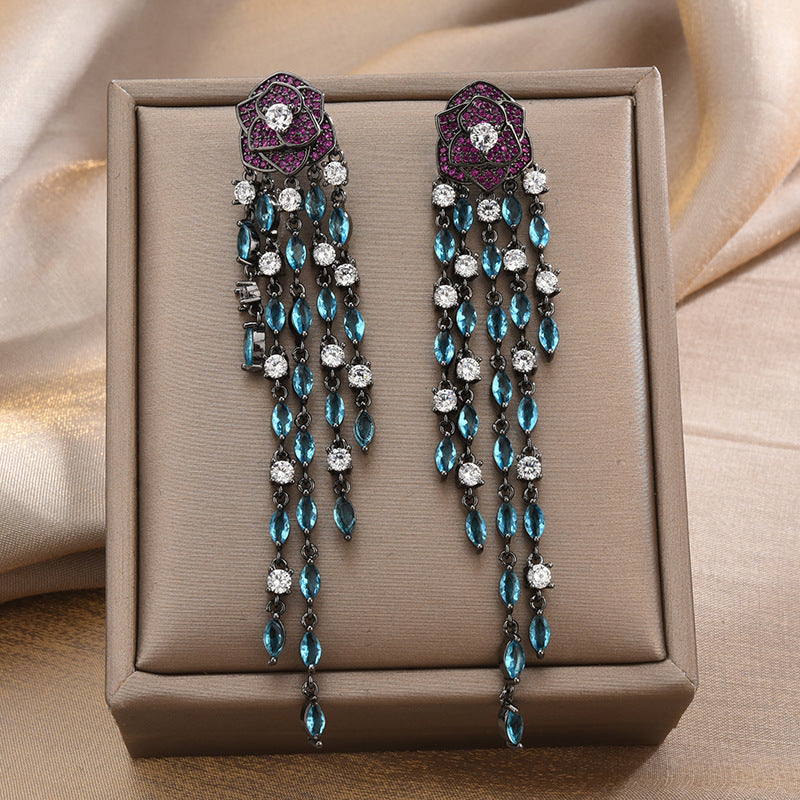 Sier Needle Micro Inlaid Zircon Rose Earrings