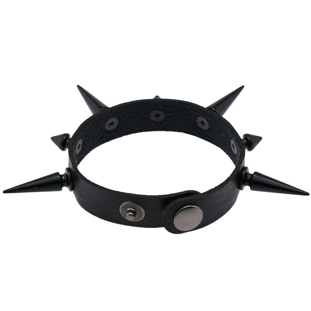 Women's & Men's Exaggerated Personalized Wristband Tapered Pointed Rivet Bracelets