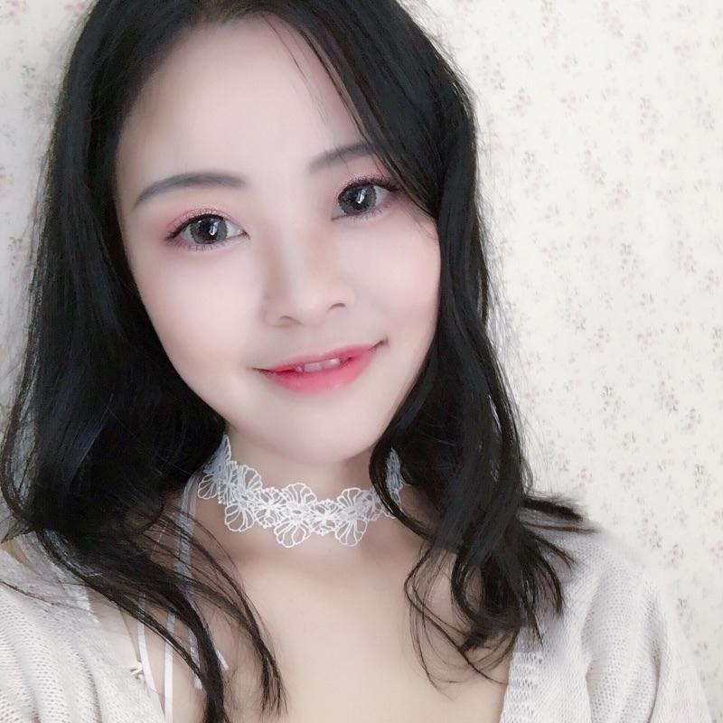 Casual Charming Three-dimensional Flower Neck Rose Necklaces