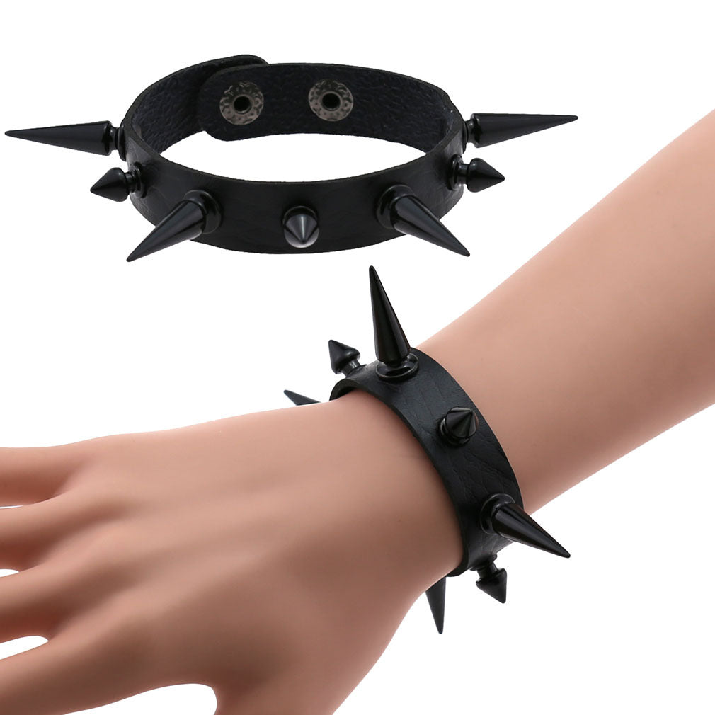 Women's & Men's Exaggerated Personalized Wristband Tapered Pointed Rivet Bracelets