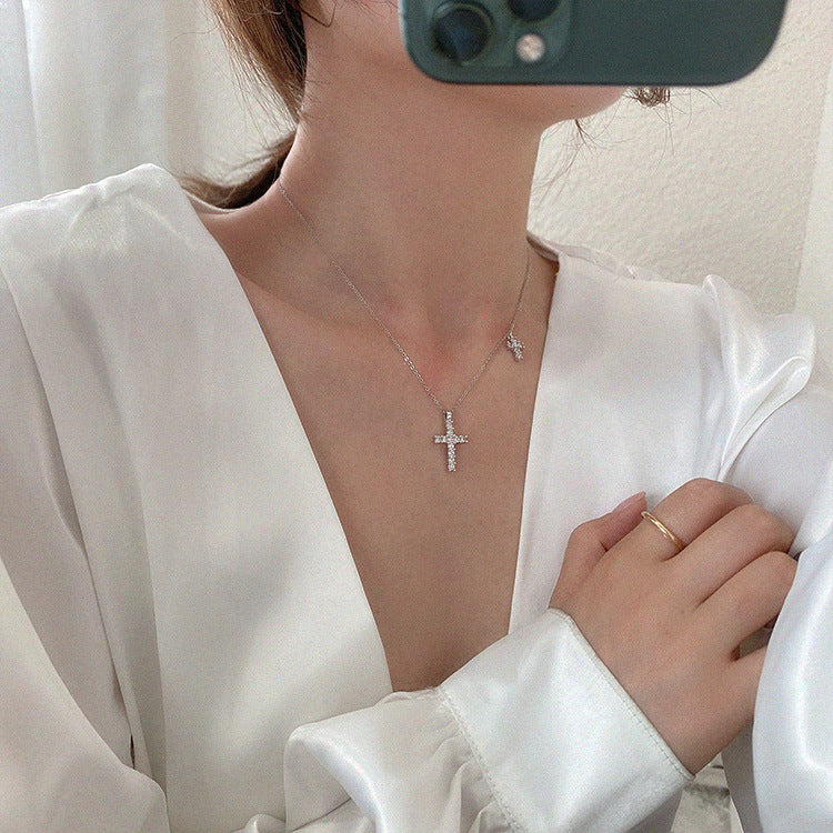 Female Simple Temperamental Cross Clavicle Chain Necklace