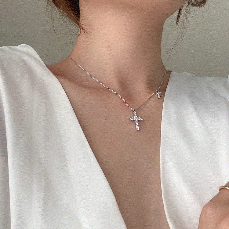 Female Simple Temperamental Cross Clavicle Chain Necklace
