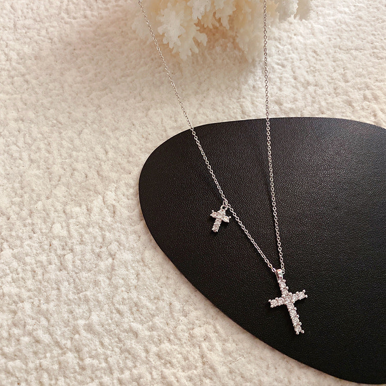 Female Simple Temperamental Cross Clavicle Chain Necklace