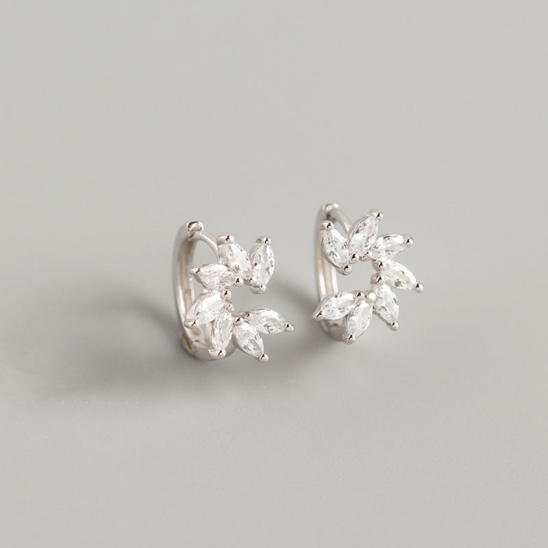 Women's Luxury Sterling Sier Horse Eye Zircon Flower Earclip Stud Earrings
