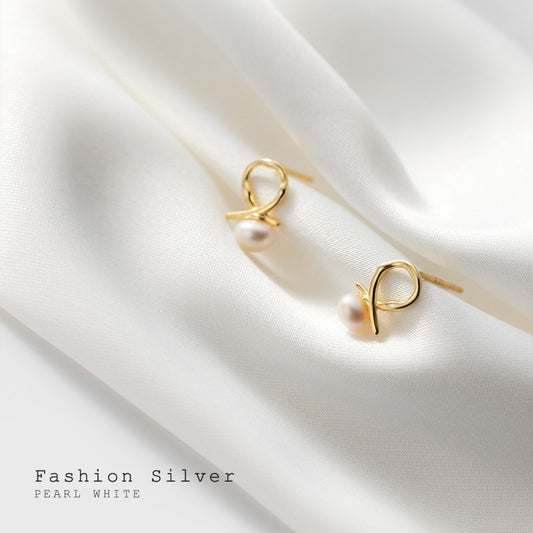 Women's Pearl For Sweet Korean Style Shaped Earrings