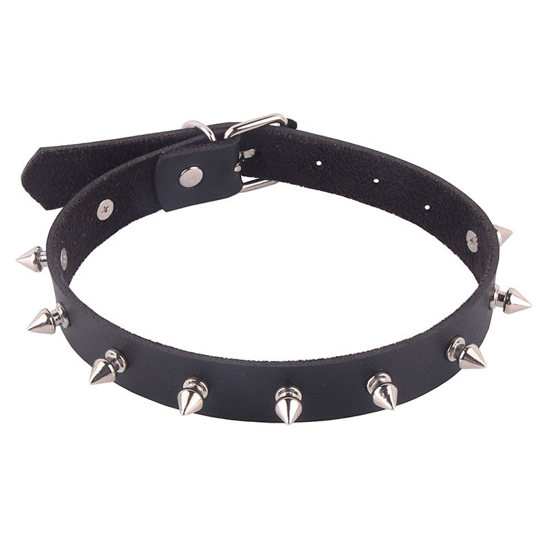 Personality Leather Punk Clavicle Chain Alloy Pointed Collar
