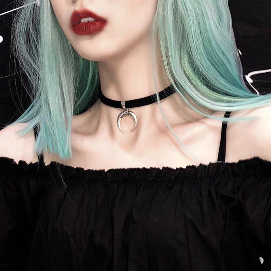 Dark Clavicle Chain Female Disco Moon Necklet Neckband Crescent Necklaces