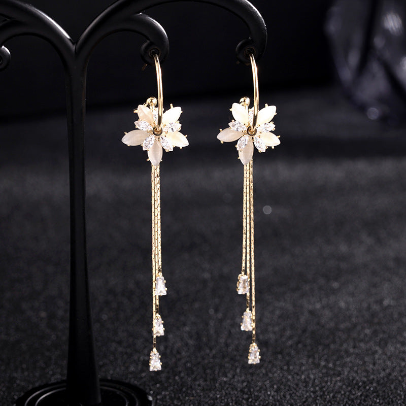 Fashion Creative Crystal Flowers Opal Long Earrings