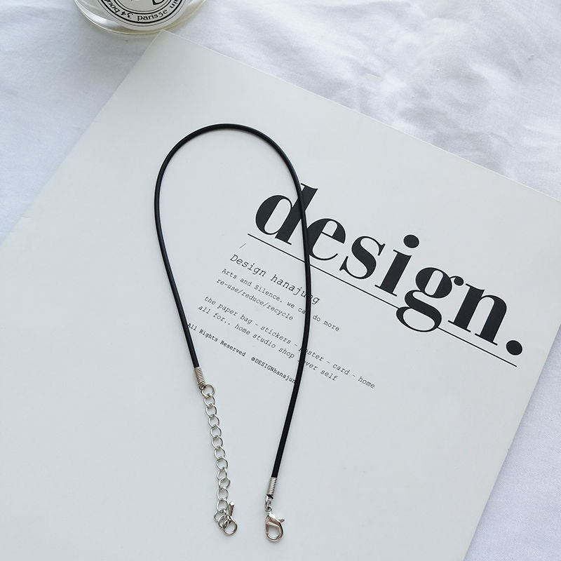 Personalized Leather Rope Female Korean Style Clavicle Necklaces