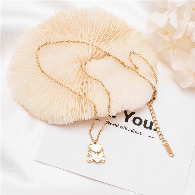 Women's Fashion Bear Shell Titanium Steel Clavicle Necklaces