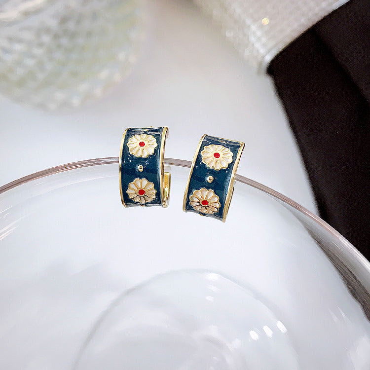 Women's Needle Retro Ink Blue Little Daisy Dignified Earrings