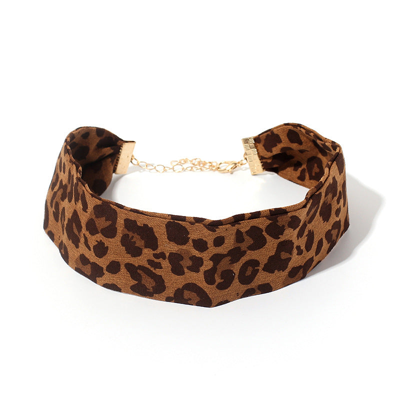 Women's Ornament Suede Leopard Pleated Wild Versatile Necklaces