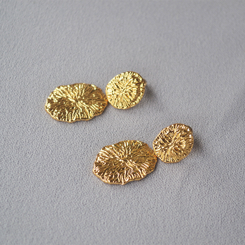 Niche Hipster High Profile Fashion Hand Carved Line Stud Earrings