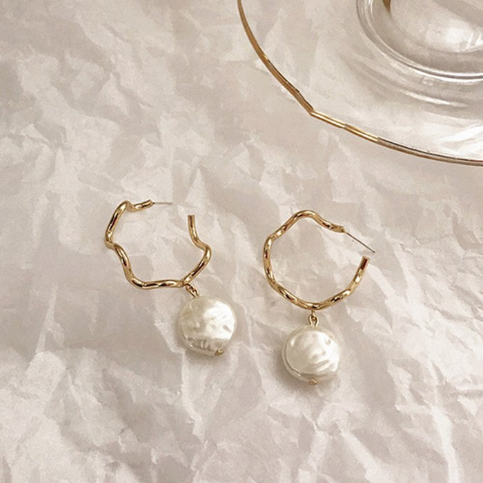 Sier Needle Elegance Retro Pearl Irregular Metal Wave Piece Fashion Rings