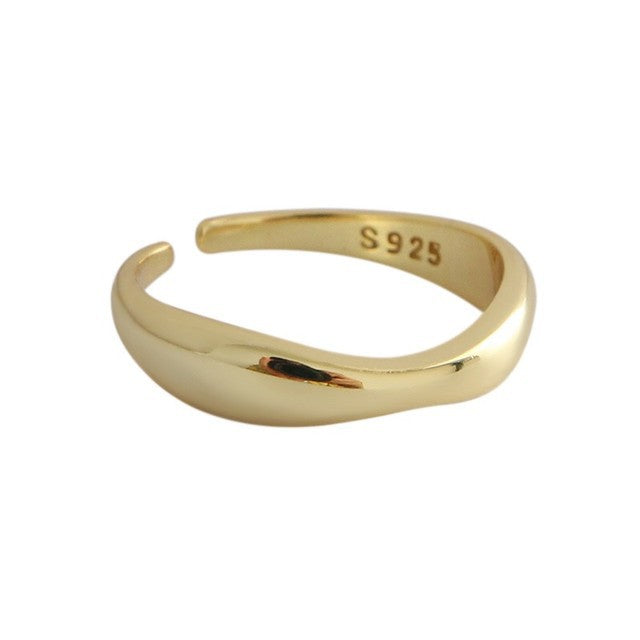 Women's Mini Irregular Wave Pattern Gold Jewelry Rings