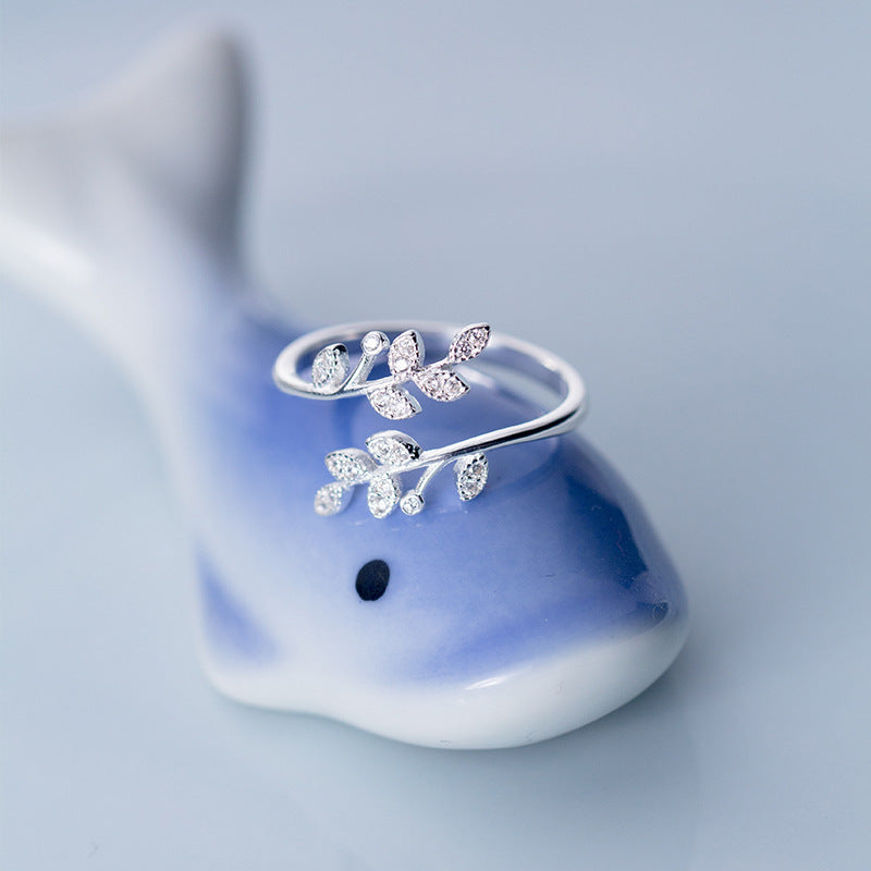 Fresh Refined Rhinestone Leaves Open Artistic Ring
