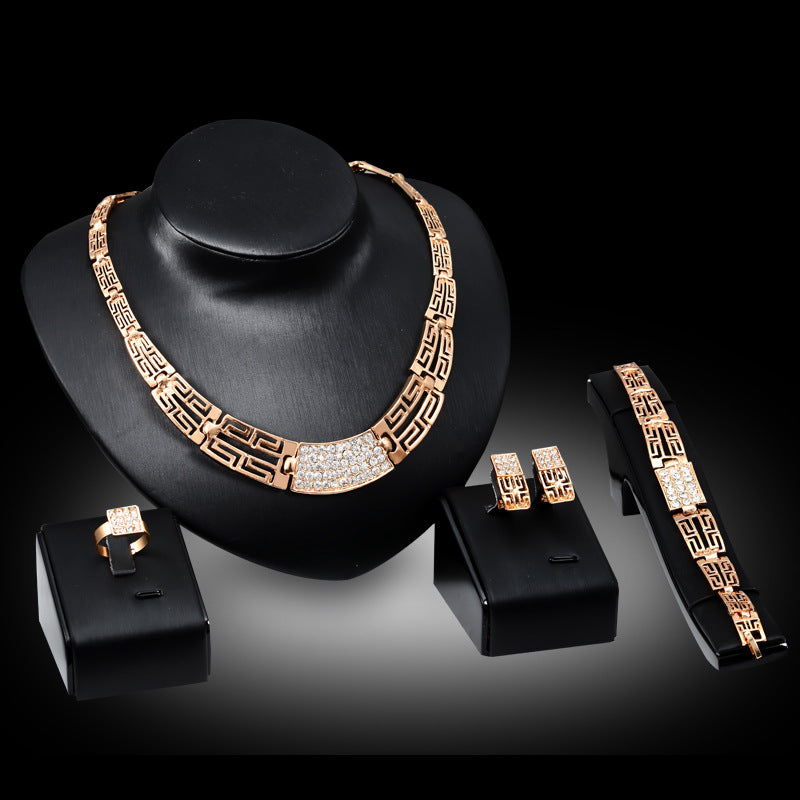 Beautiful Trendy Fashion Gold-plated Full Diamond Rings