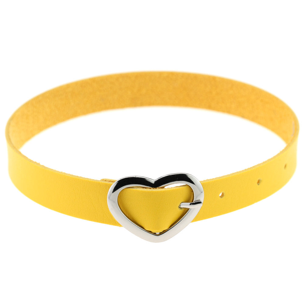 Women's Soft Leather Punk Goth Peach Heart Buckle Neck Necklaces