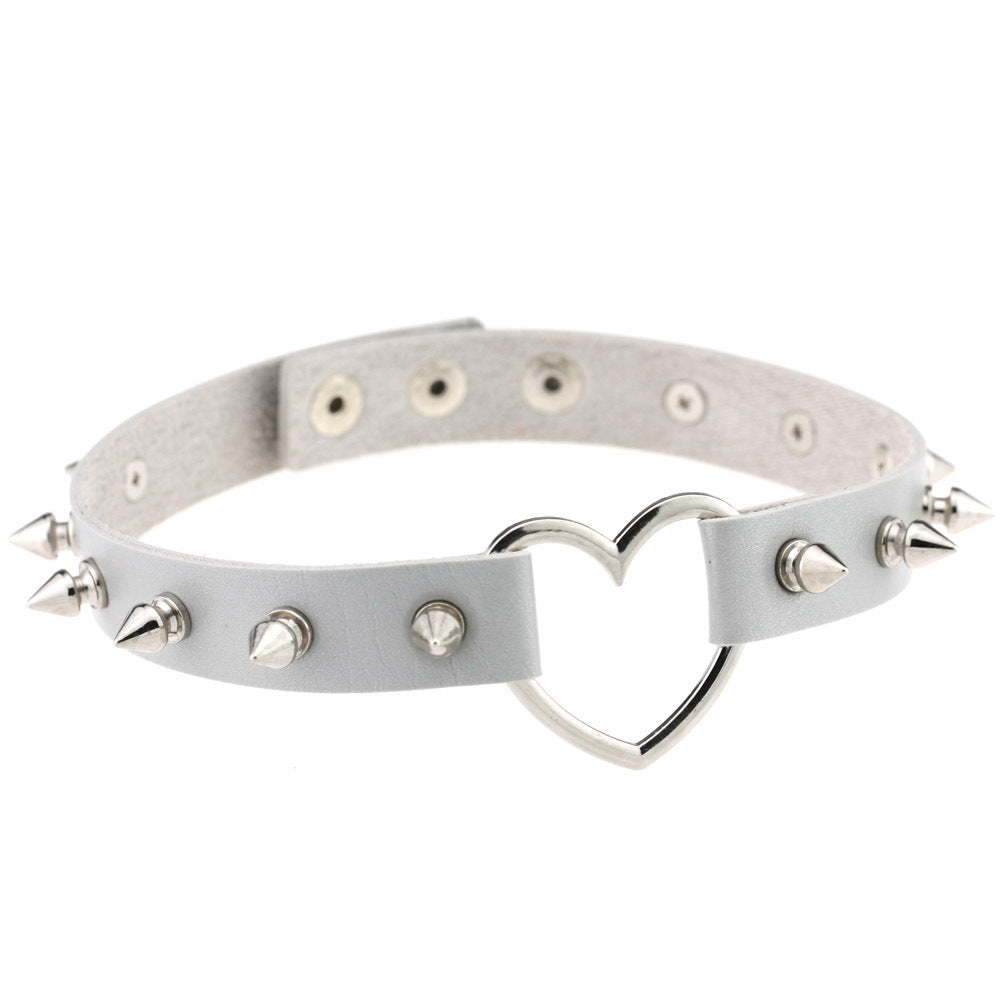 Women's Soft Spike Rivet Leather Peach Heart-shaped Neck Band Necklaces