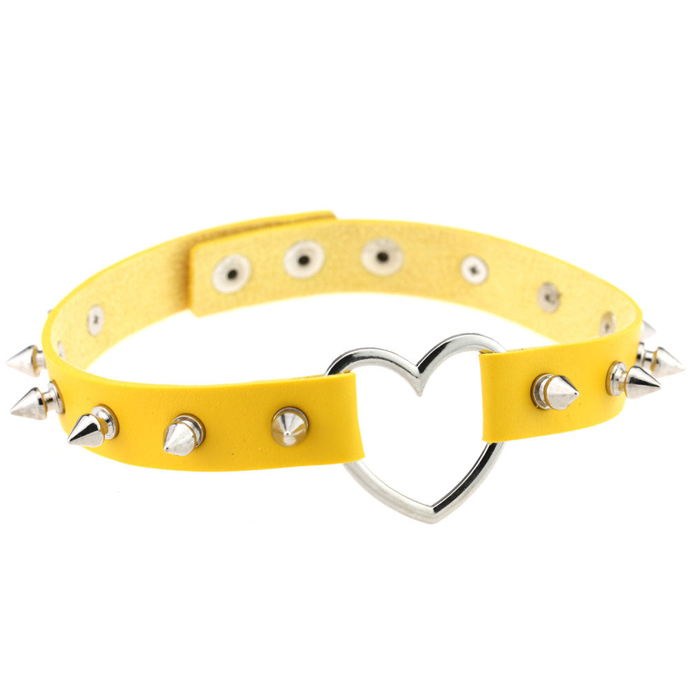 Women's Soft Spike Rivet Leather Peach Heart-shaped Neck Band Necklaces