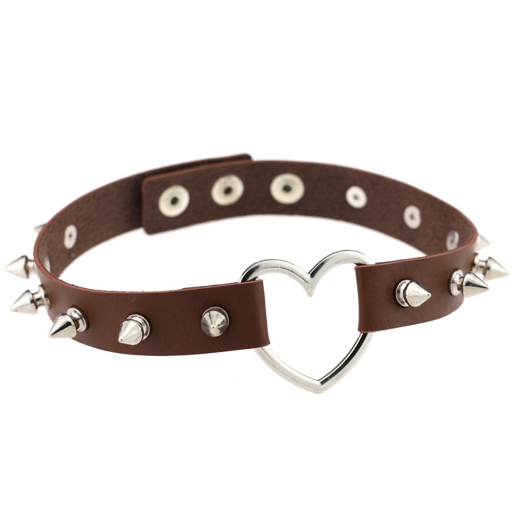 Women's Soft Spike Rivet Leather Peach Heart-shaped Neck Band Necklaces