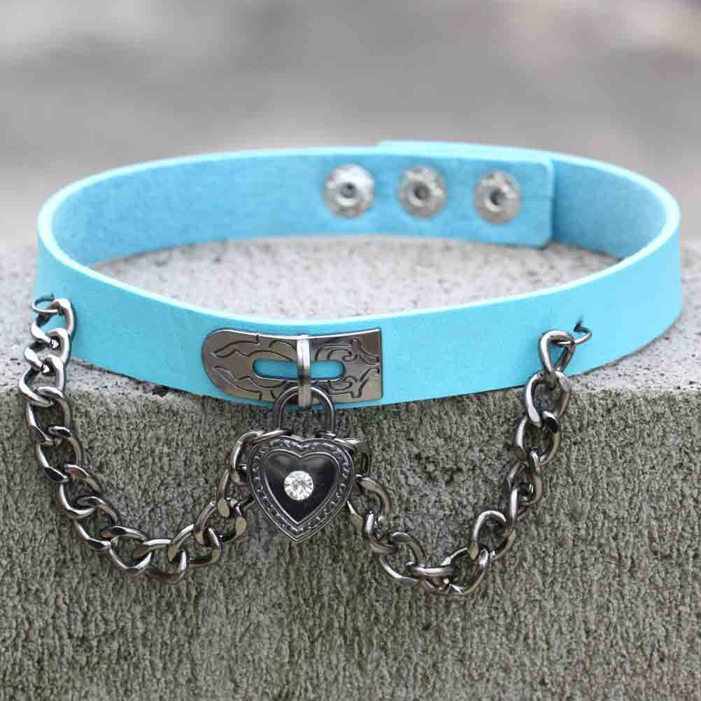 Boy's Best Friend Fang Wang Punk Style Heart-shaped Lock Leather Collar