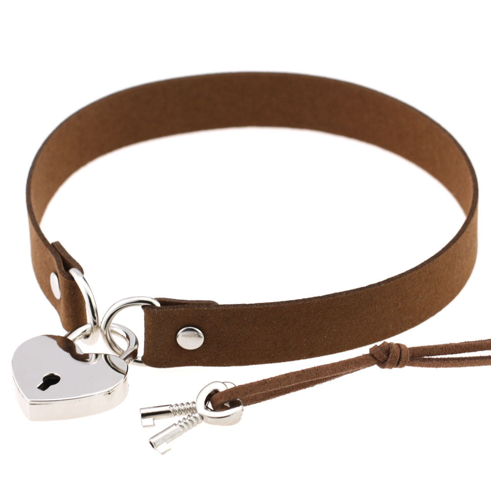 Simple Punk Sexy Bound Peach Heart Collar