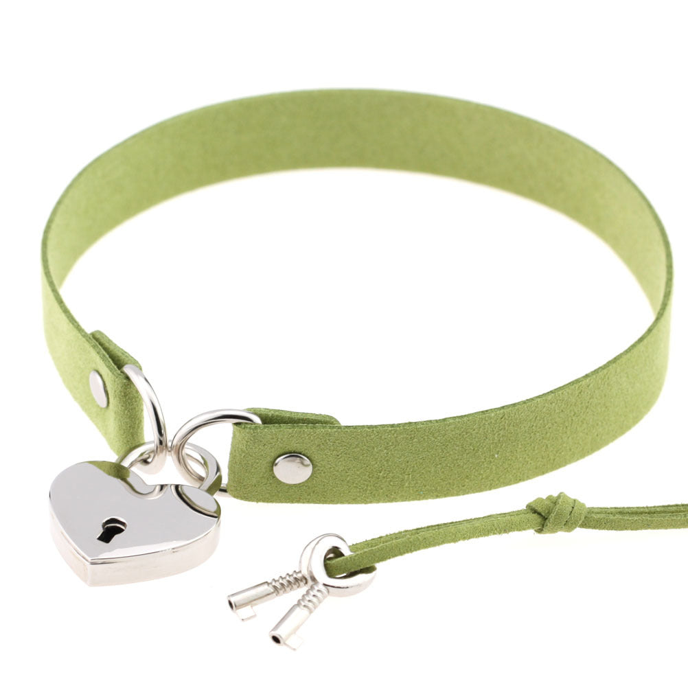 Simple Punk Sexy Bound Peach Heart Collar