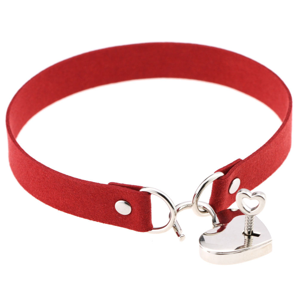 Simple Punk Sexy Bound Peach Heart Collar