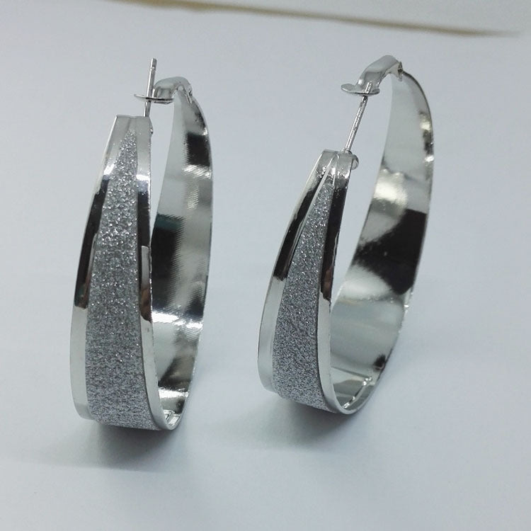Popular Circle Frosted Trendy Rock Nightclub Earrings
