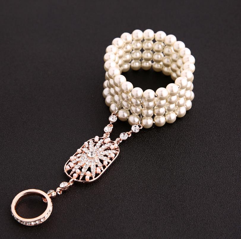 Stylish Amazing Glass Pearl Rhinestone Integrated Bracelets