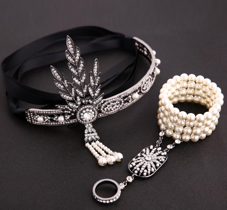 Stylish Amazing Glass Pearl Rhinestone Integrated Bracelets