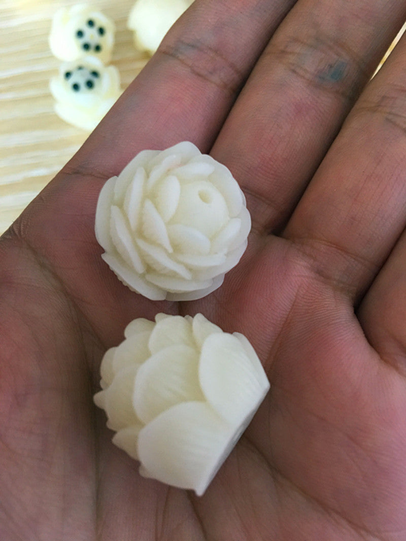 Hand Carved White Jade Five Seeds Bodhi Root Lotus Bracelet