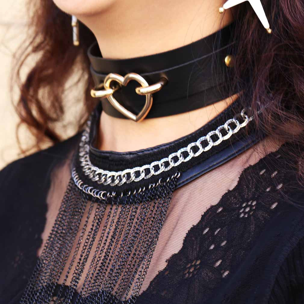 Leather Binding Street Shot Nightclub Sexy Peach Heart Neck Necklaces