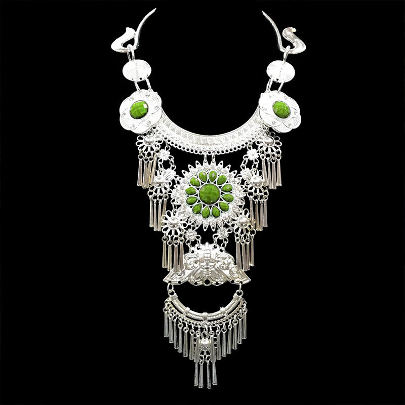Style Miao Retro Large Rhinestone Gem Sier Collar
