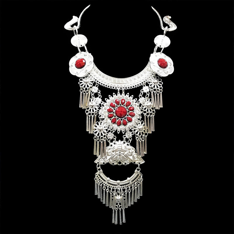 Style Miao Retro Large Rhinestone Gem Sier Collar