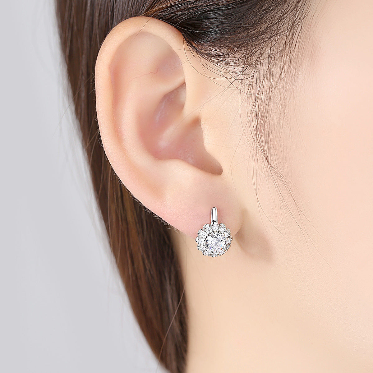 Women's Ear Clips Copper Studded With Zircon Design Fashion Earrings