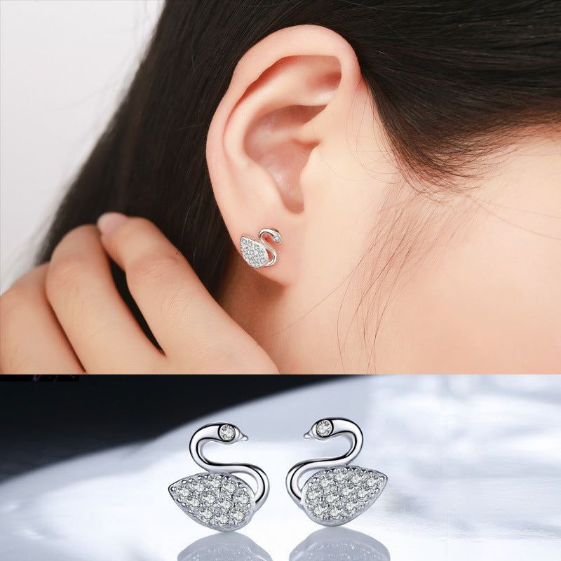 Simple Fashion Swan Refined Grace Crystal Super Flash Zircon Female Stud Earrings
