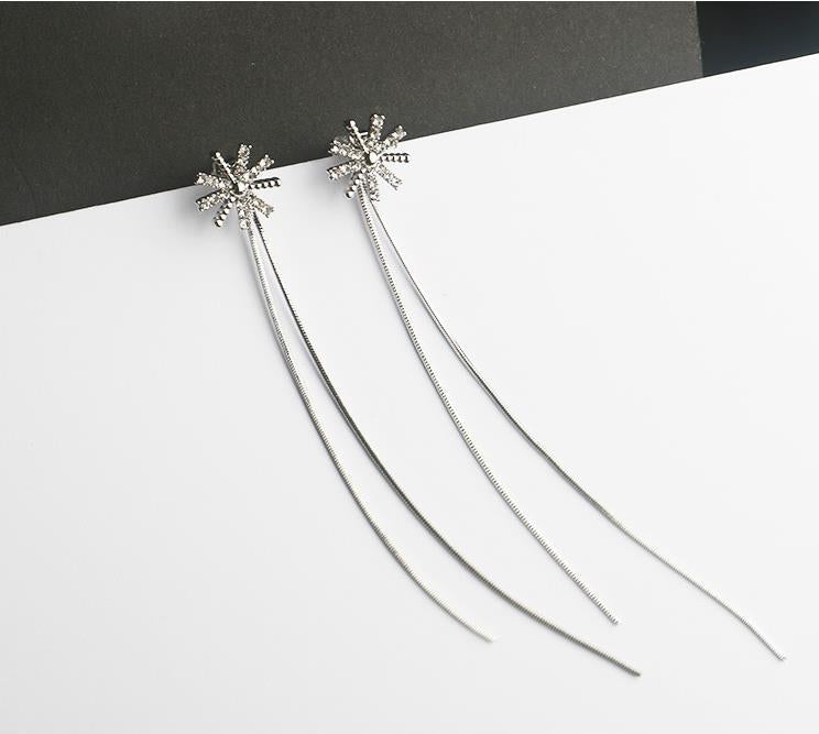 Fringe Personality Simple Snowflake Ear Female Stud Earrings