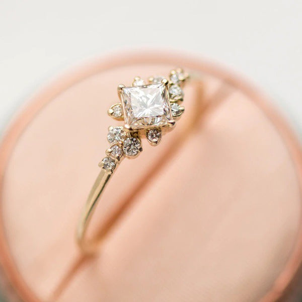 Inlaid Square Diamond Zircon Gold Engagement Ring