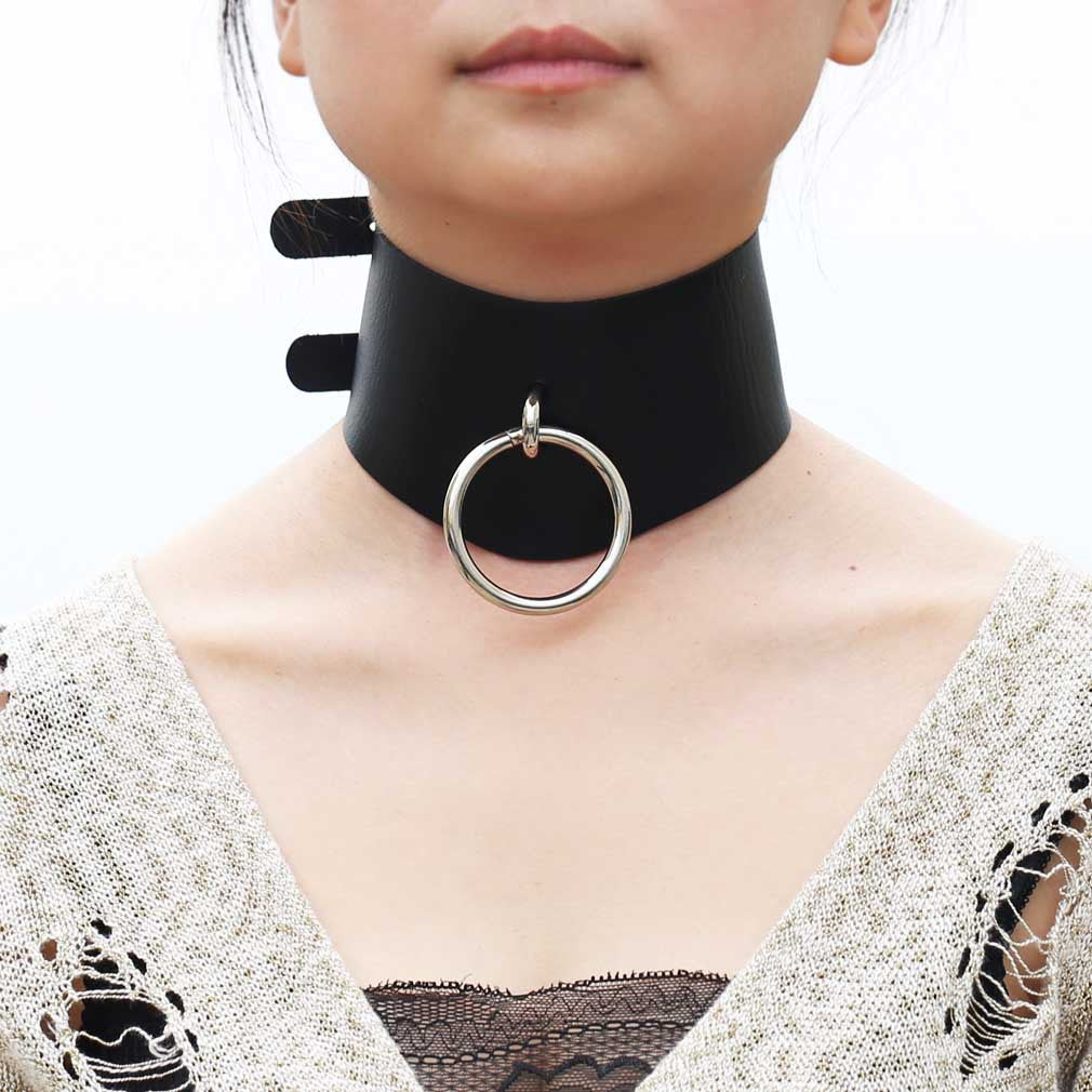 Personalized Punk O-shaped Street Shooting Nightclub Collar