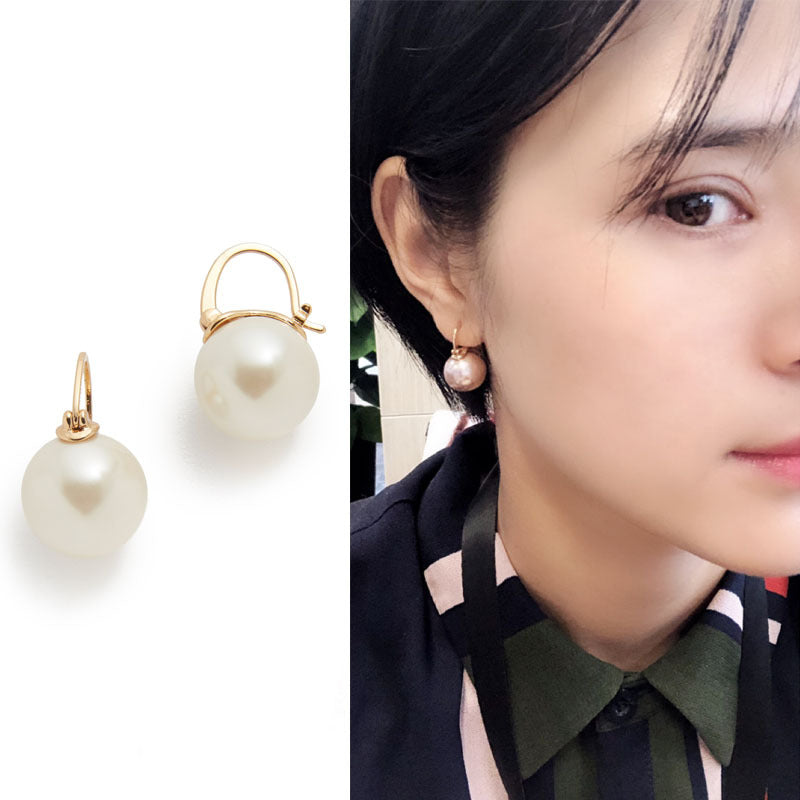 Women's Pearl Ear Clip Fashion Retro Copper Pieces Earrings