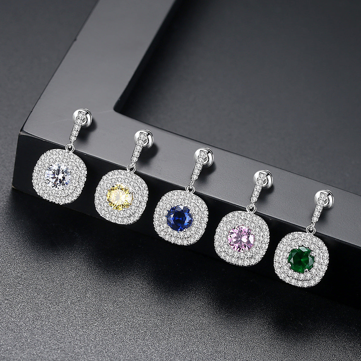 Women's Copper Inlaid Zircon Eardrops Fashion Banquet Earrings