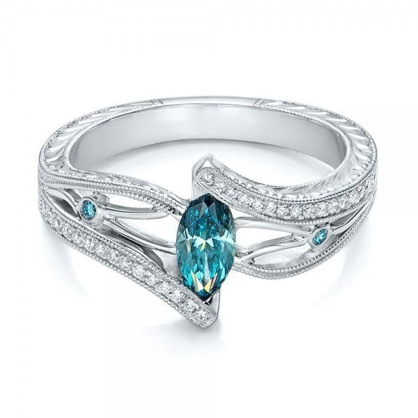 Charming Elegant Luxury Aquamarine Topaz Engagement Ring