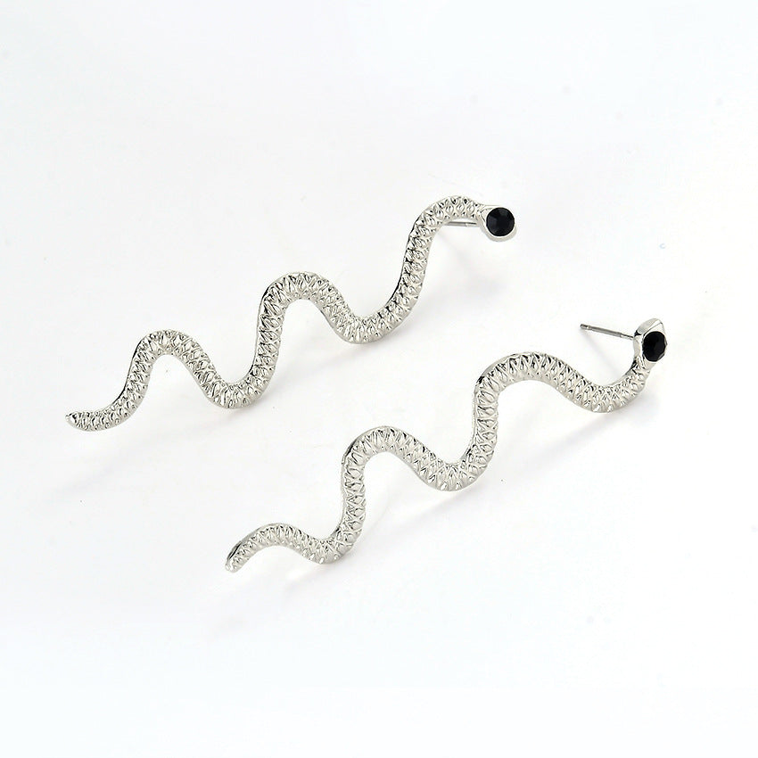 Metal Snake Retro Diamonds Punk Long Gothic Ear Earrings