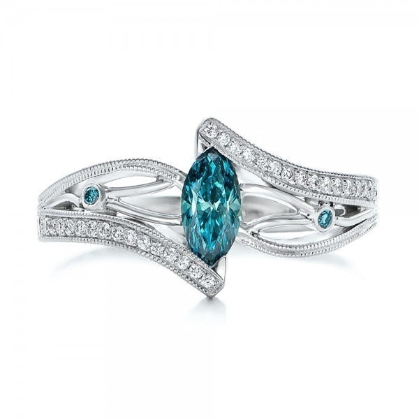 Charming Elegant Luxury Aquamarine Topaz Engagement Ring